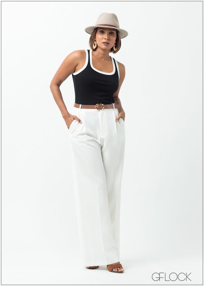 Contrast Detail Sleeveless Rib Top - 160625