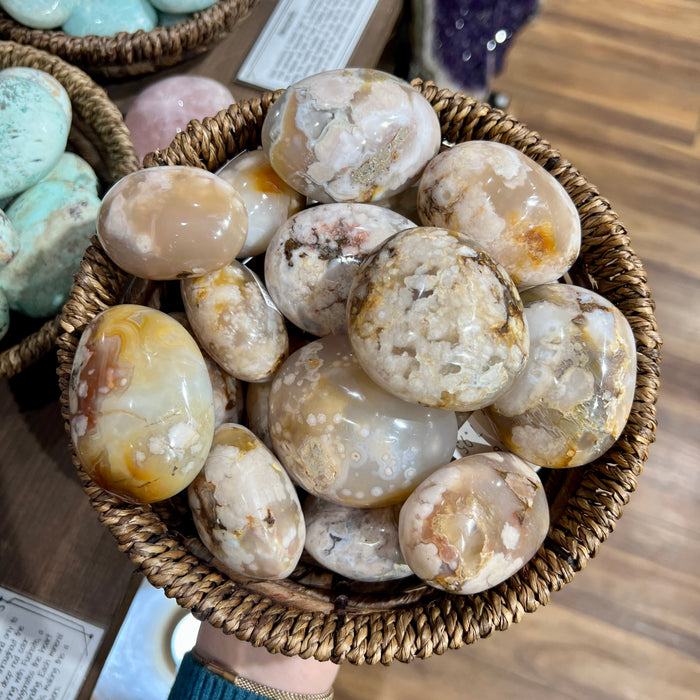 Flower Agate Palm Stone