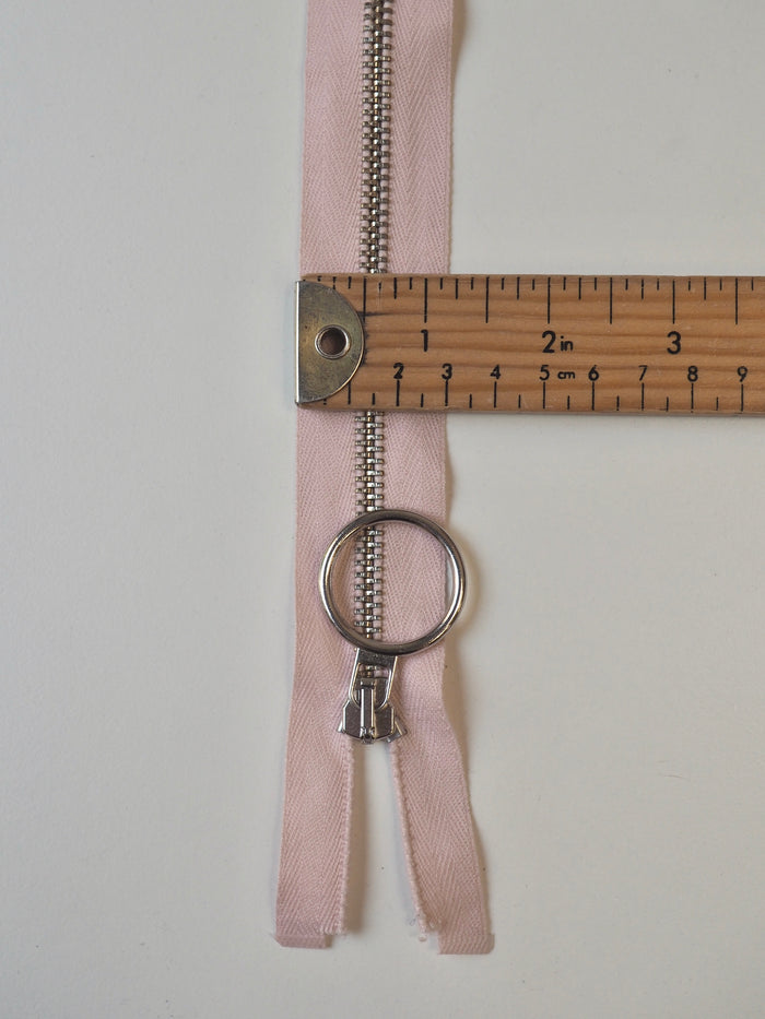 Frederyca 80cm/31.5inch O-Pull Metal Teeth Open-Ended Pale Pink Zips