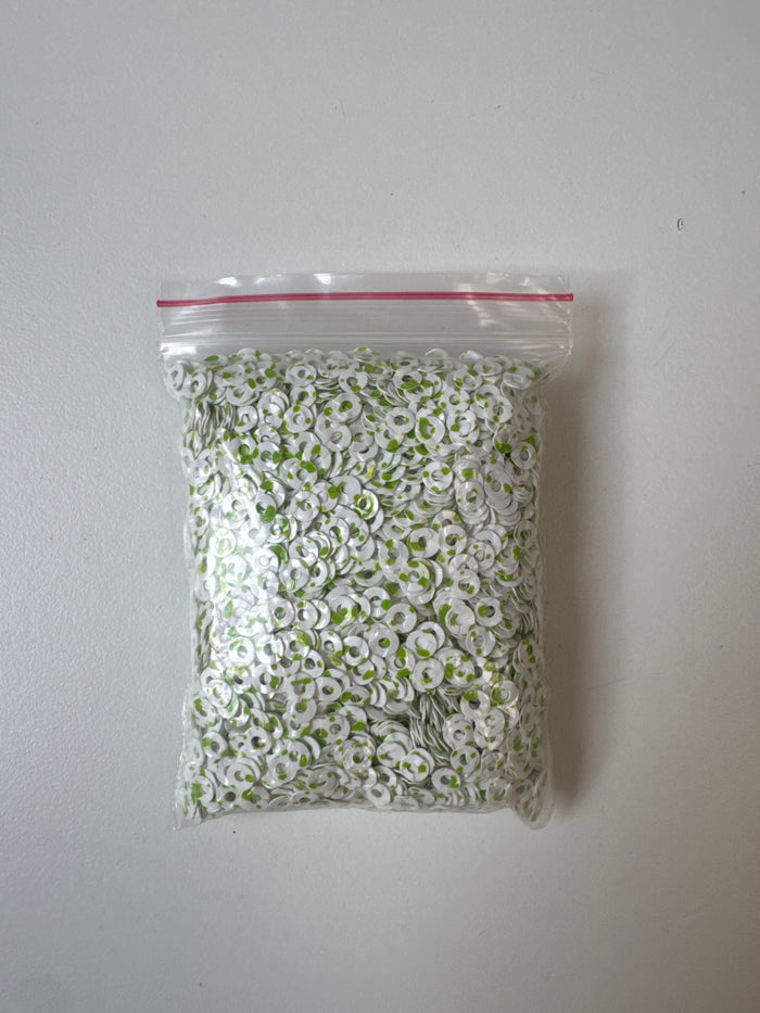 Green + White Sequins 43g