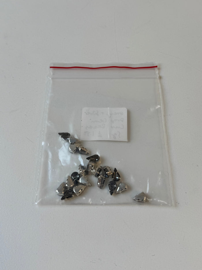 Grey + Silver Drop Gem Cup Beads 5g