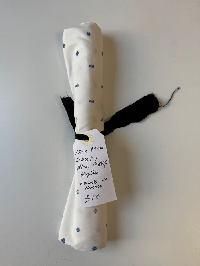 Liberty Blue Motif Poplin Remnant
