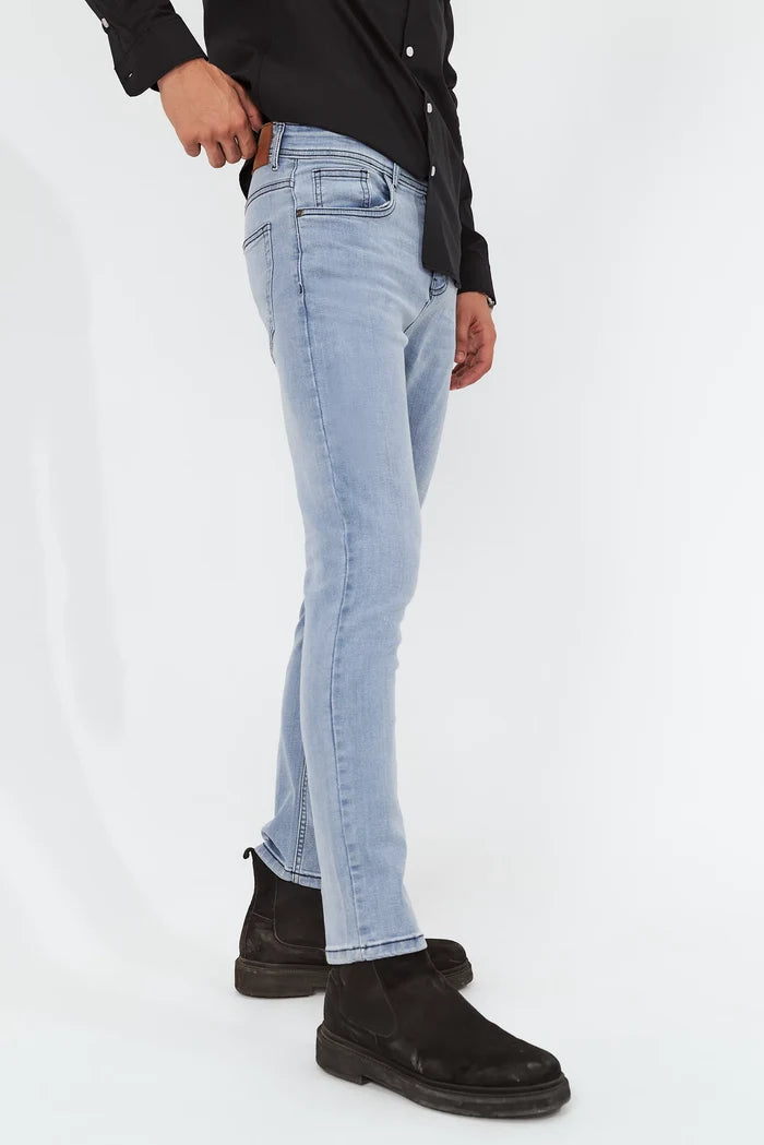 Men's Faded Tapered Fit Sky Blue Jeans