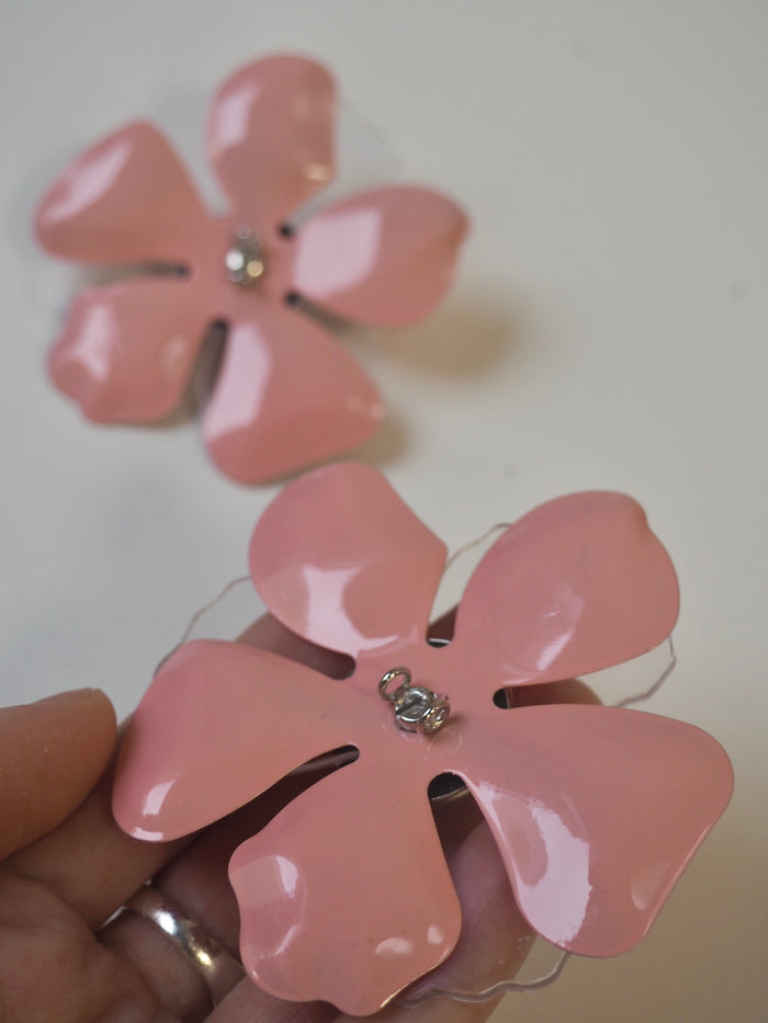 Pink Anemone Flower Embellishment 75mm