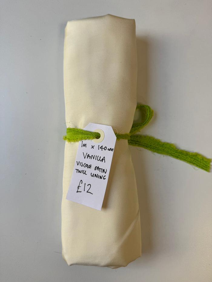 Vanilla Viscose Satin Twill Lining Remnant
