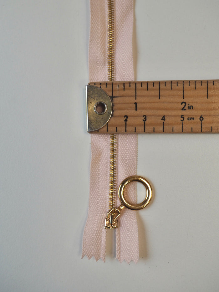 30cm/12inch O-Pull Narrow Metal Teeth Pale Pink Zips