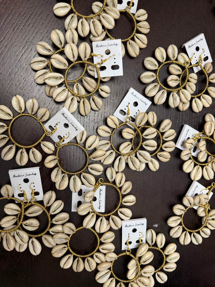 Cowrie Accessories