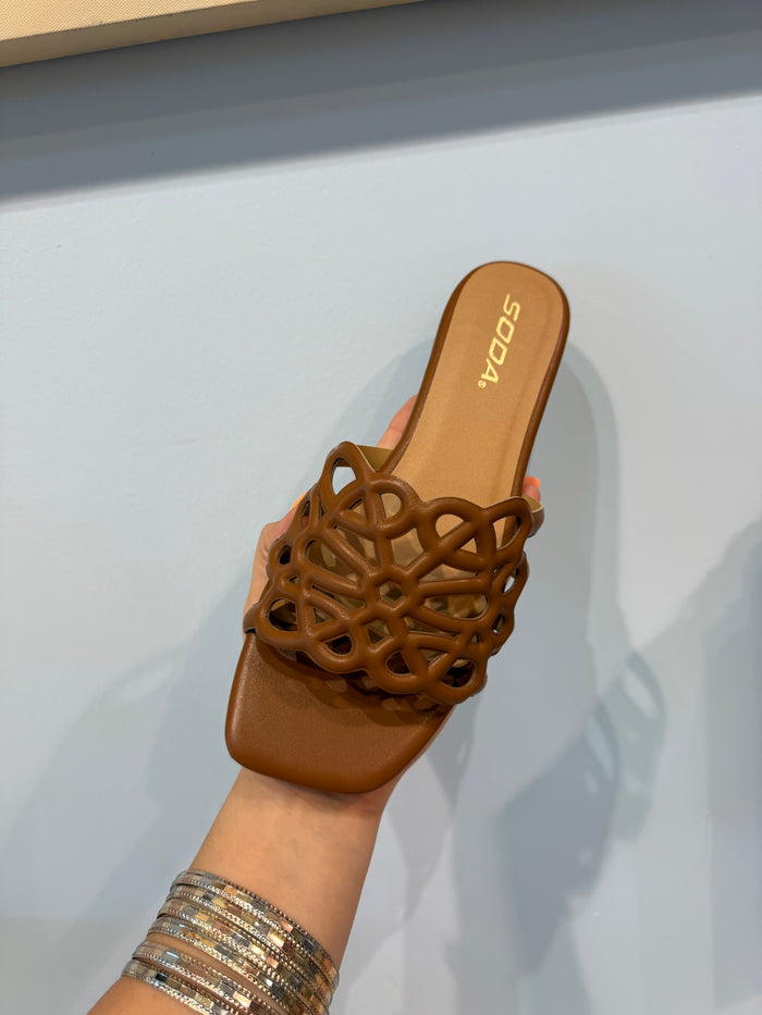 essential sandals