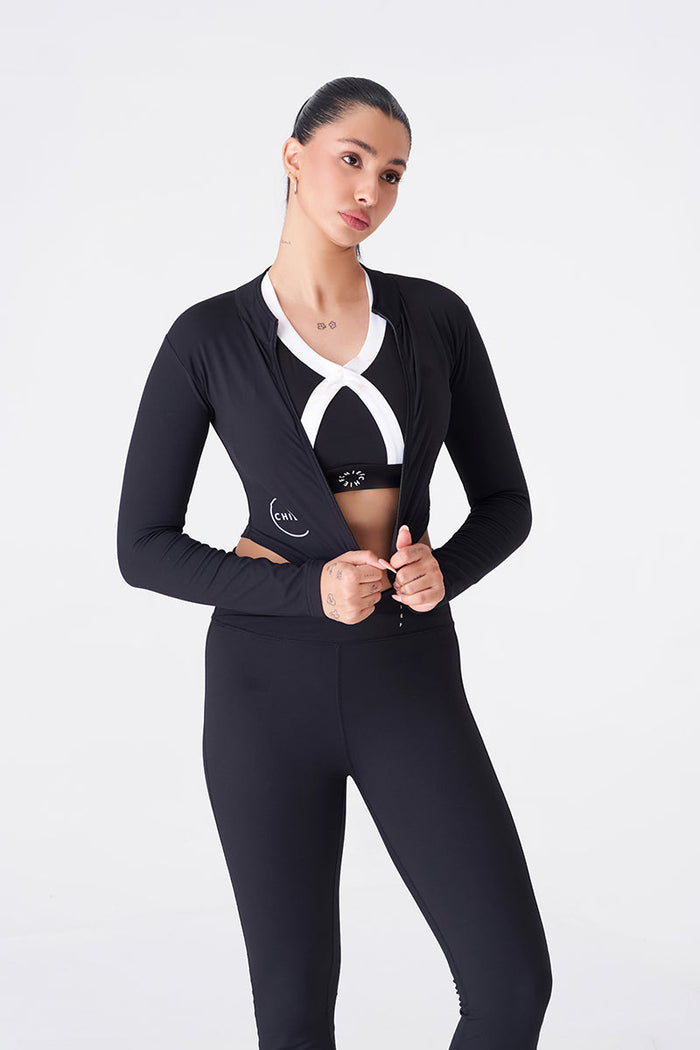 Black Full Sleeves Zipper Top for a Sleek Gym Look