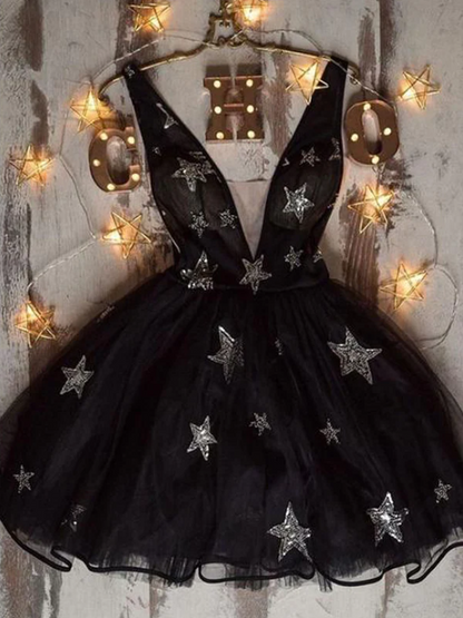 Black Homecoming Dress 2023 V Neck Sleeveless Tulle Starry