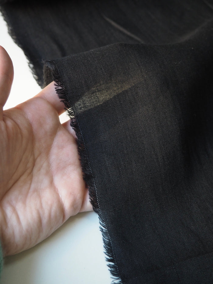 Black Linen 150gsm