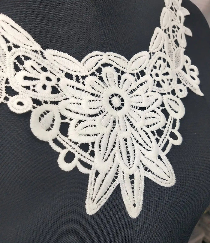 Ani Accessories floral chrysanthemum dyeable neckline with fine embroidery for DIY fashion styling