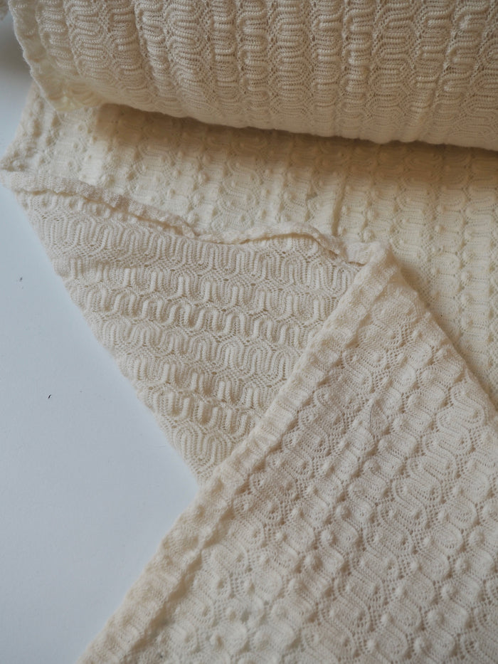 Cream Wavy Wool Knit
