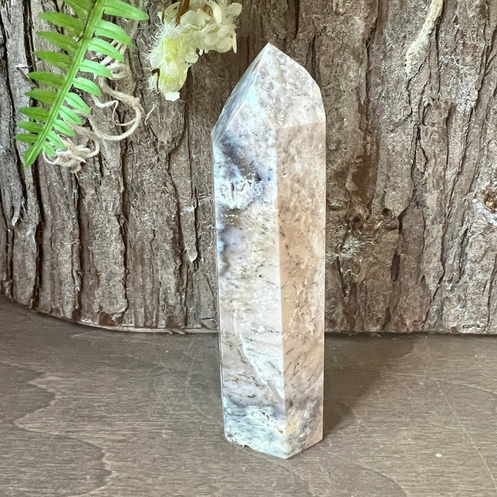 Dendritic Opal Tower