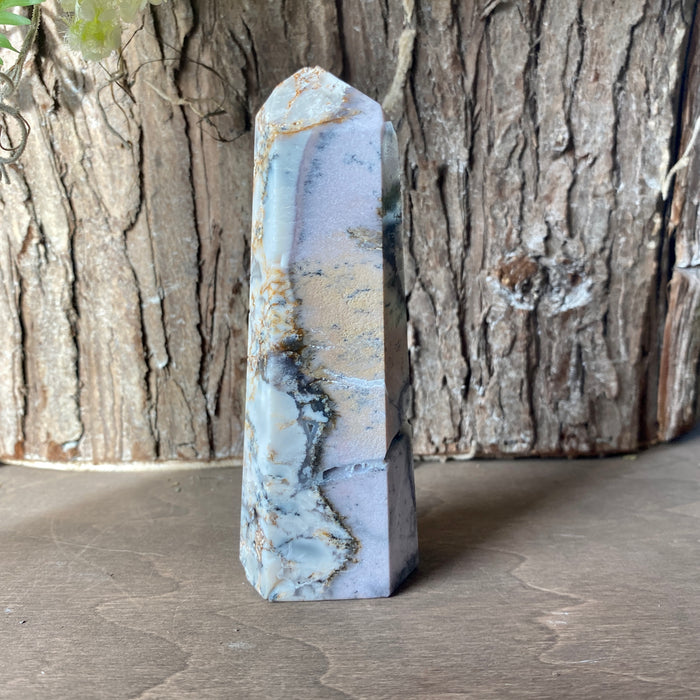 Dendritic Opal Tower