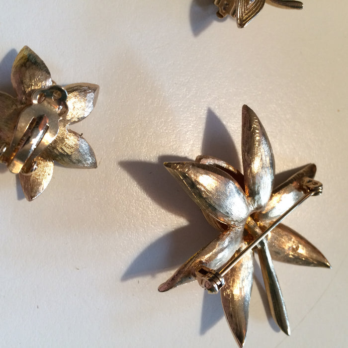 Golden Orchid Rhinestone Adorned Brooch and Earrings Demi Set circa 1940s