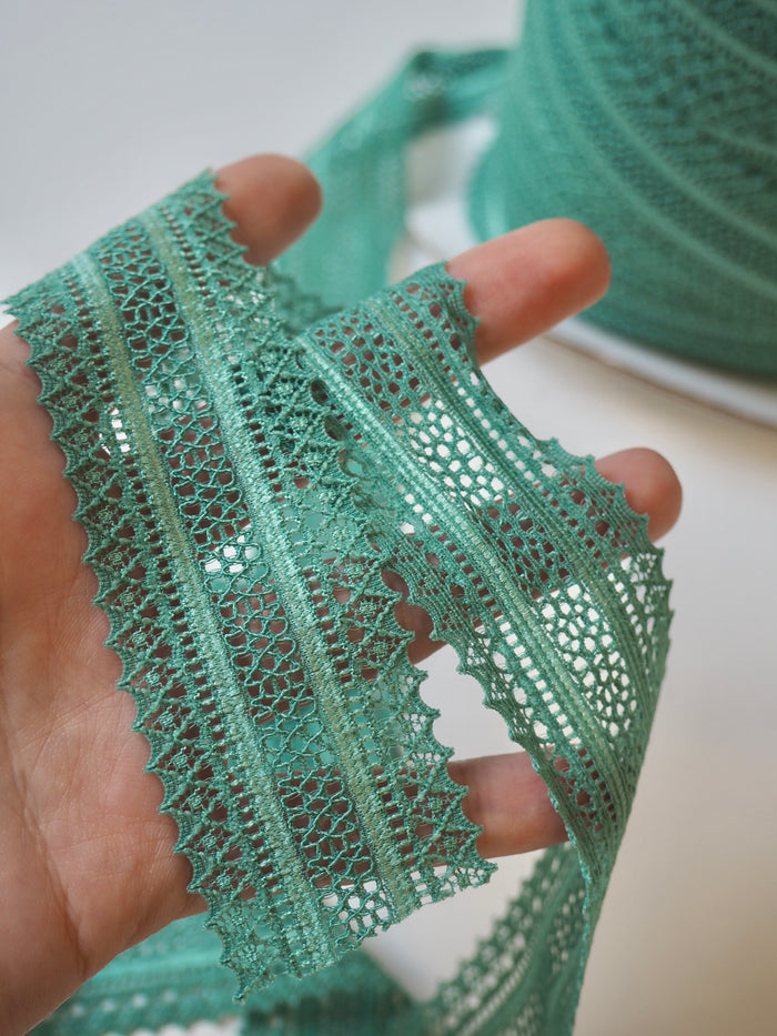Green Stretch Lace Trim 35mm
