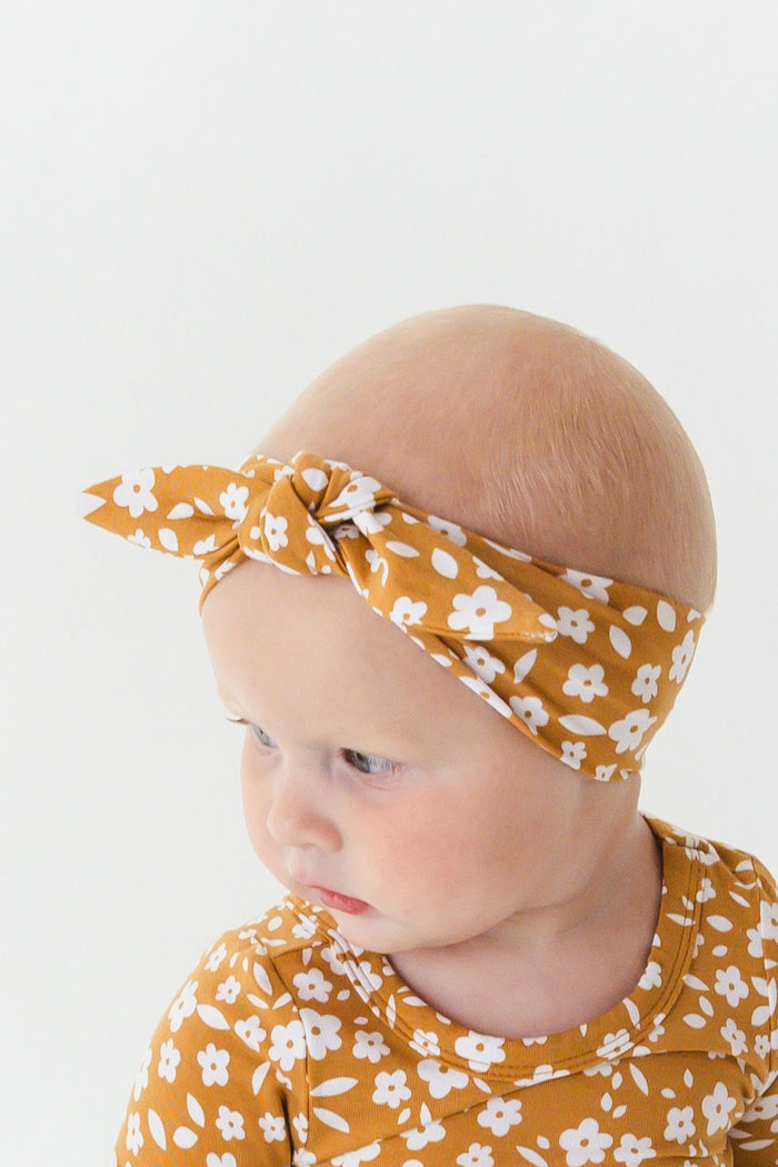 Honey Blooms Bow - Jammie Session