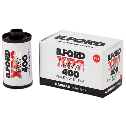 Ilford XP2 Super 400 Black & White Negative 35mm Film, 36 Exposures