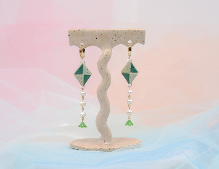 Kite Earrings - Juice Ceramics