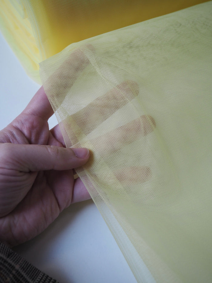 Lemon Semi-Rigid Extra Wide Tulle