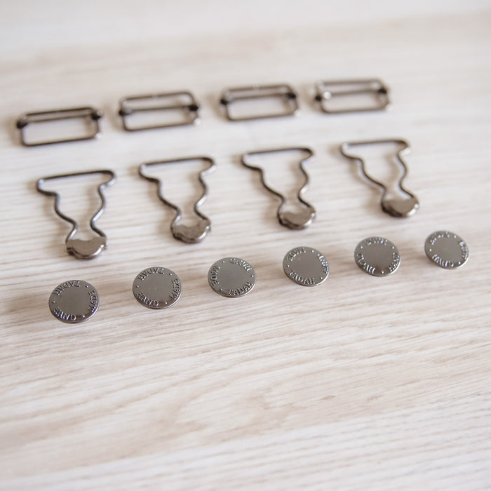 Overalls Hardware Kit ~ 28mm ~ Baby size