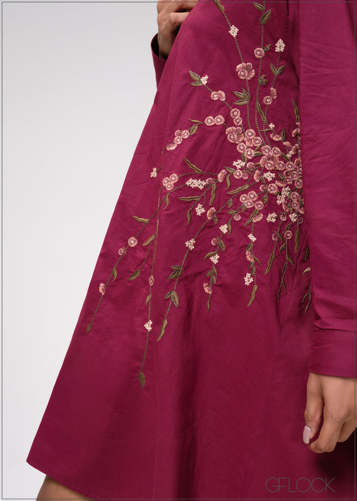 Oversized Embroidered Dress - 310725