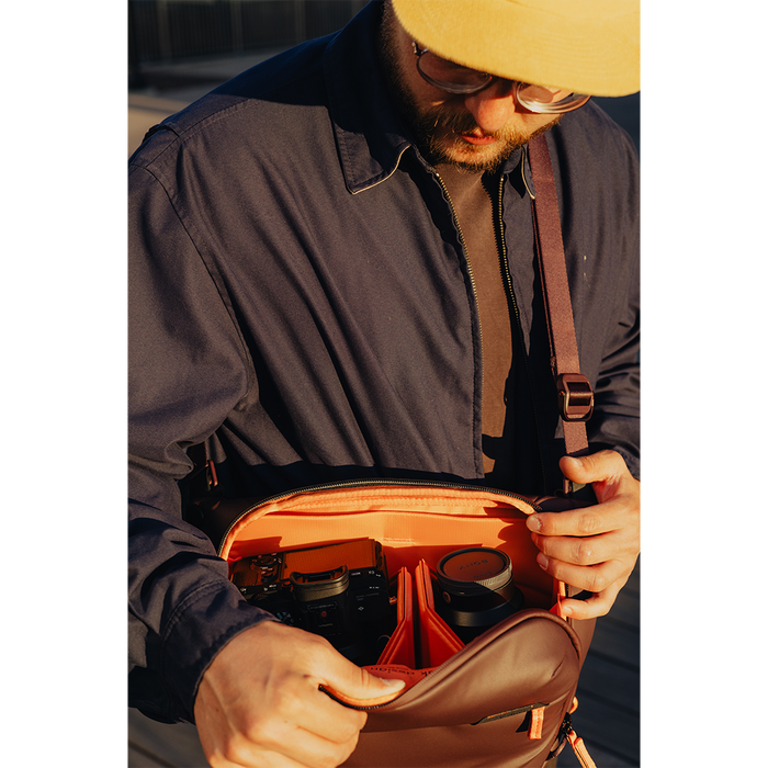 Peak Design Everyday Sling 6L