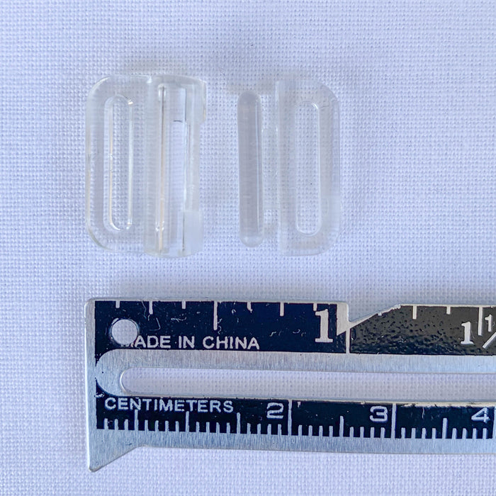 Plastic swimwear clasps - Mixed pack of 9