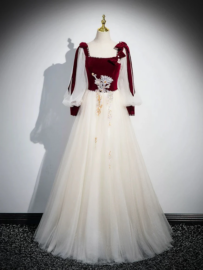 Princess Prom Dress 2025 Corset with Long Sleeevs