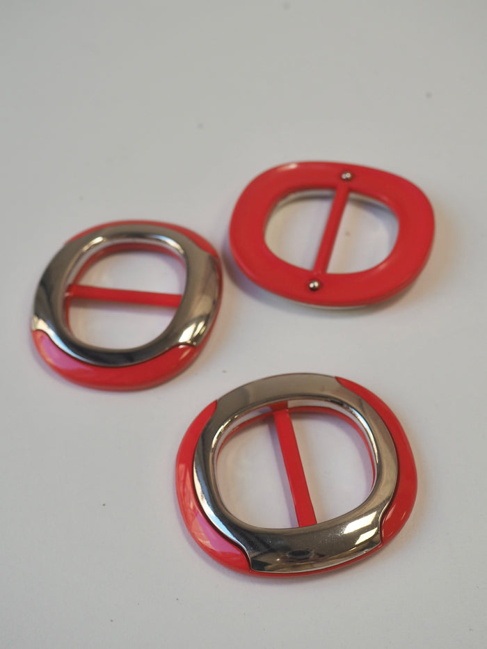Red + Silver Plastic Slider 3cm