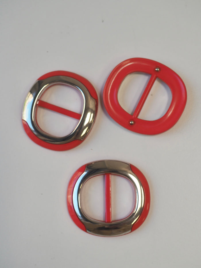 Red + Silver Plastic Slider 3cm