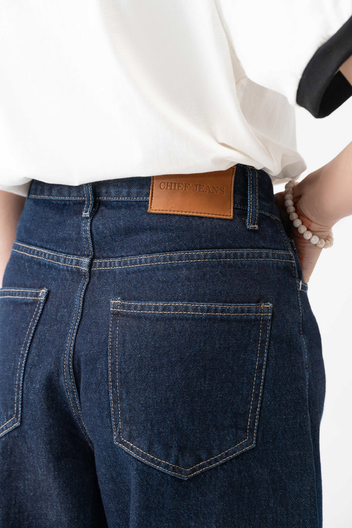 Relax Fit Denim Jeans – Women