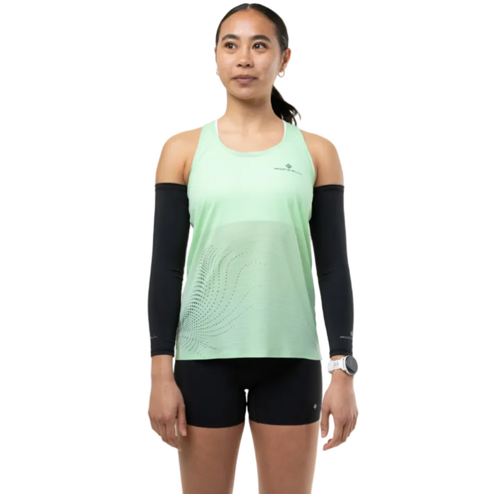 Ronhill Women's Tech Race Vest in Seafoam/Laurel SS26