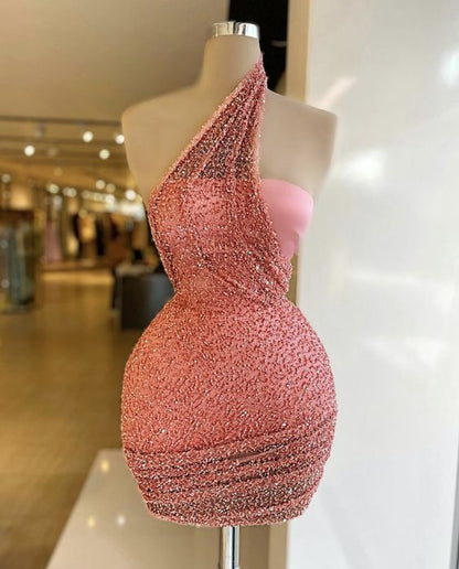 Short Tight Homecoming Dress 2023 Halter Neck Sequined Sleeveless Sparkly
