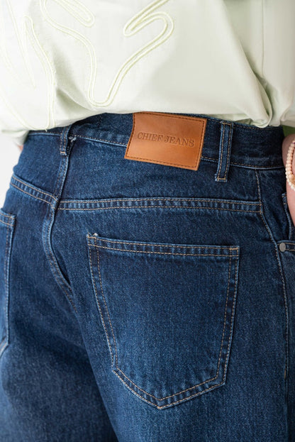 Straight Leg Denim Jeans – Men