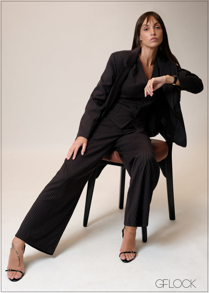 Straight Leg Pant - 241025