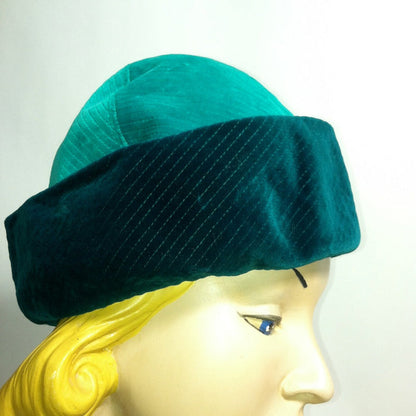 Teal and Turquoise Velvet Sculpted Velvet Hat circa 1960s