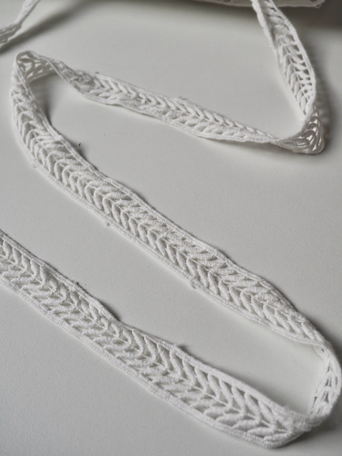 White Cotton Vine Lace Trim 20mm
