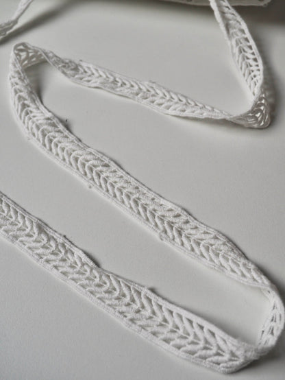 White Cotton Vine Lace Trim 20mm