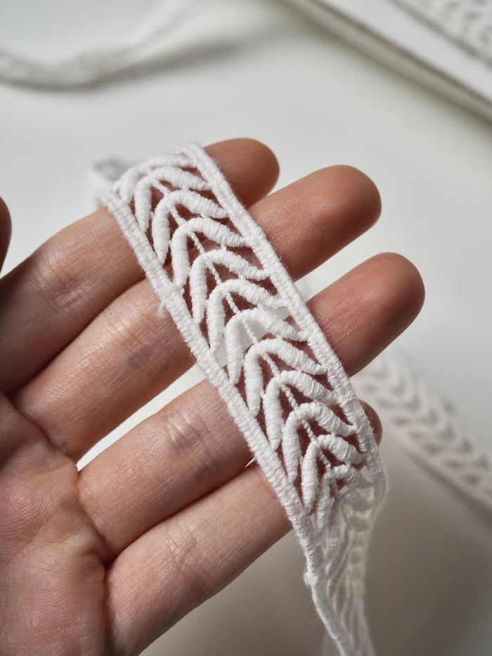 White Cotton Vine Lace Trim 20mm