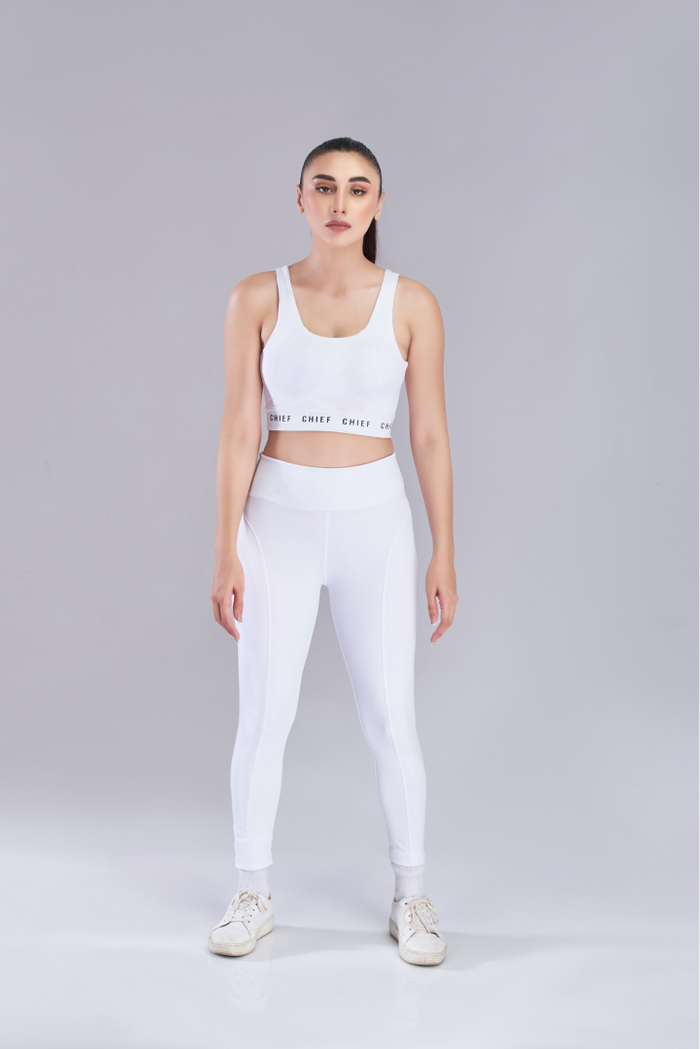 White Level Up Sports Bra & Align Sports Legging