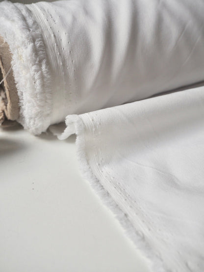 White Stretch Lining