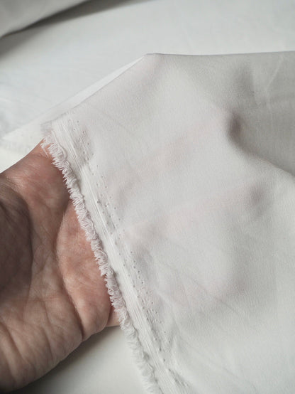 White Stretch Lining
