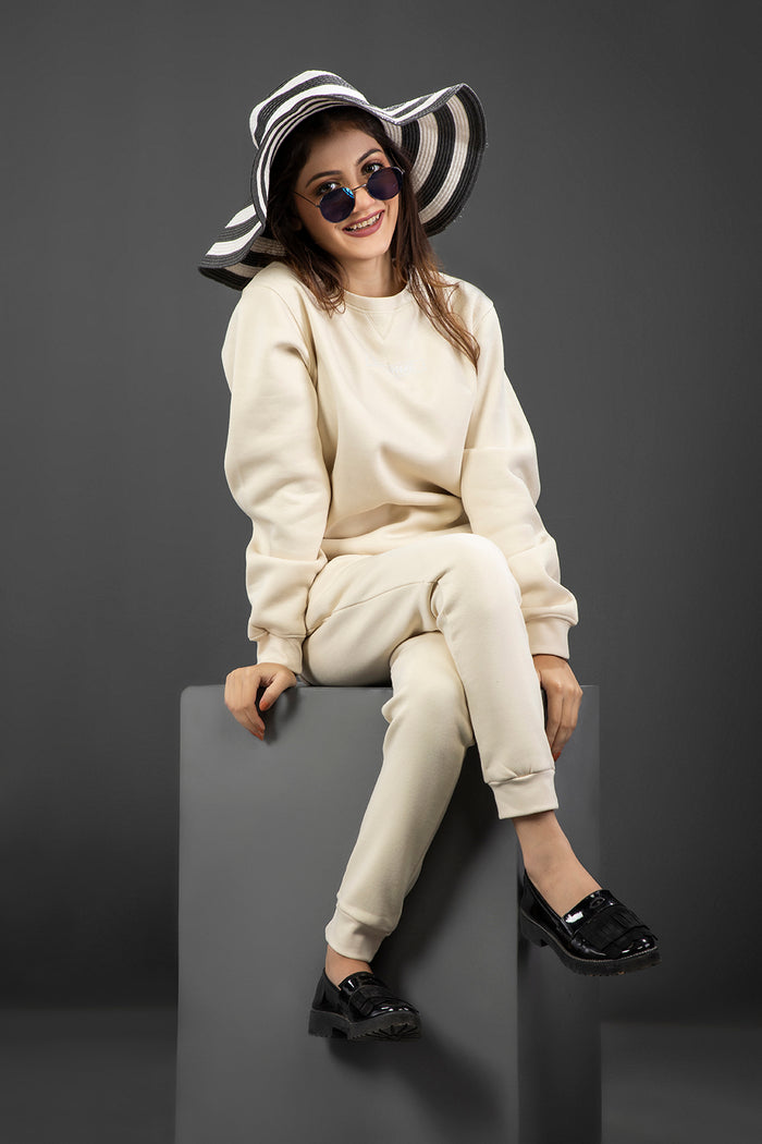 Winter Cream Sweatshirt & Bottom Set
