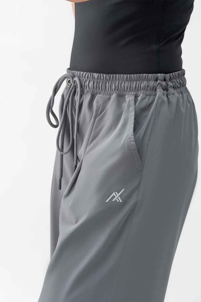 Women's Pleated Sweatpant