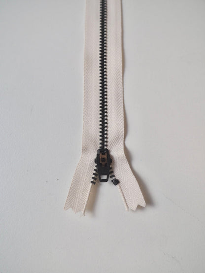 YKK 13cm/5inch Narrow Metal Teeth Jeans Zips