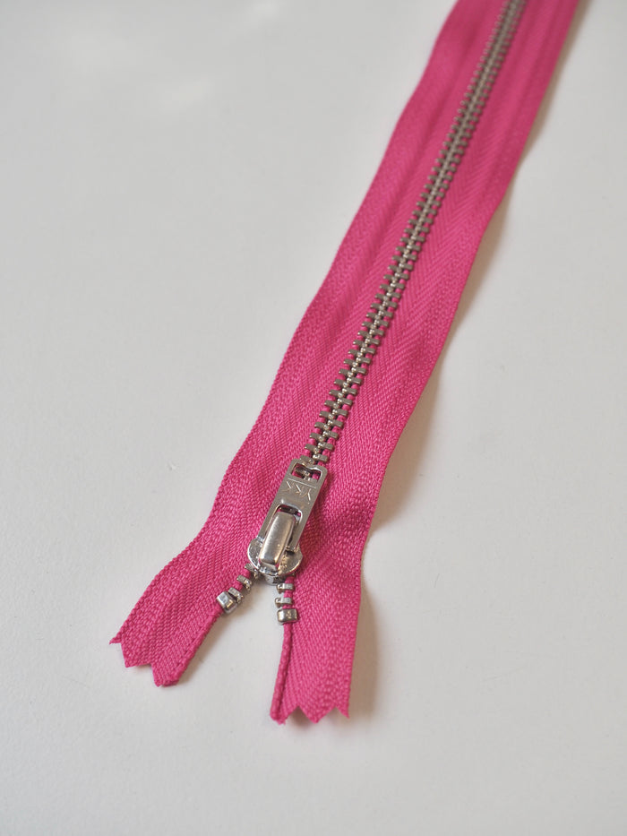 YKK 19cm/7.5inch Pink Metal Teeth Zips