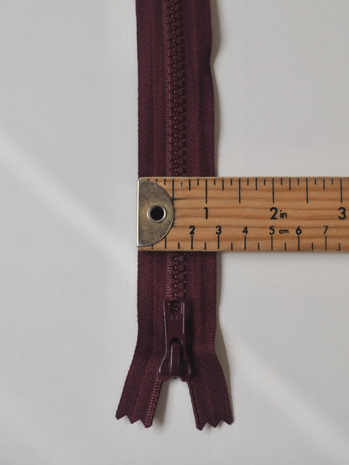 YKK 23cm/9" Burgundy Chunky Plastic Teeth Zips