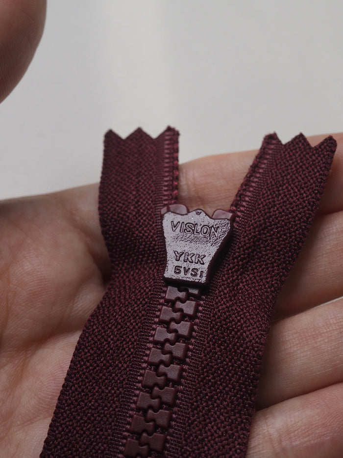 YKK 23cm/9" Burgundy Chunky Plastic Teeth Zips